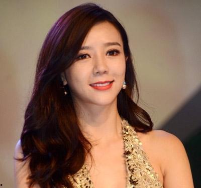 娱乐圈爆料生女明星是谁,神秘生女明星揭晓,身份成焦点!