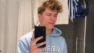 听心吃瓜小说娱乐圈,娱乐圈的甜蜜与苦涩 第3张 听心吃瓜小说娱乐圈,娱乐圈的甜蜜与苦涩 第3张