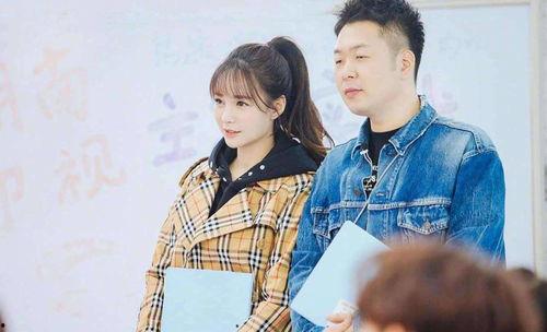 杜海涛妈妈爆料视频事件,真相与争议交织的舆论漩涡 第2张 杜海涛妈妈爆料视频事件,真相与争议交织的舆论漩涡 第2张